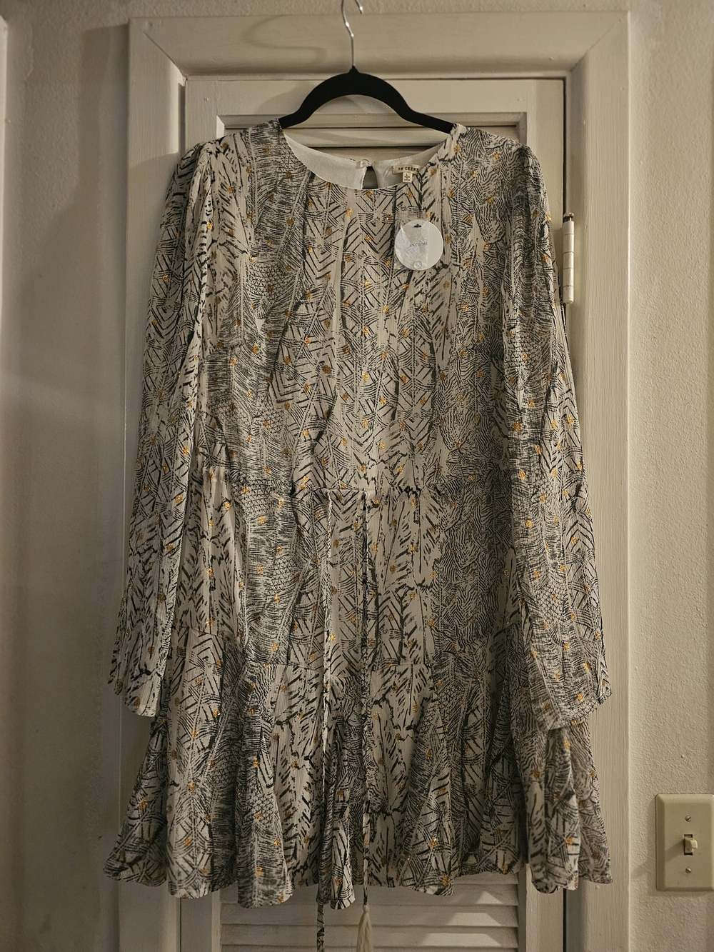 Long-Sleeve Printed Women’s Dress in Cream with Gray and Gold Accents